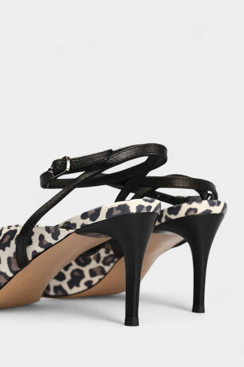 Босоножки Marc Cony