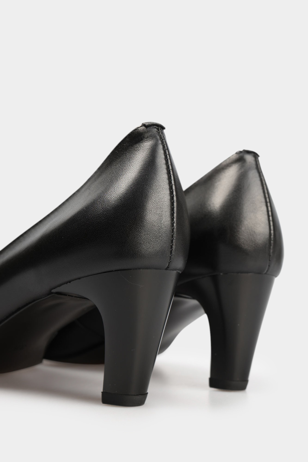 Туфли лодочки Marc Cony