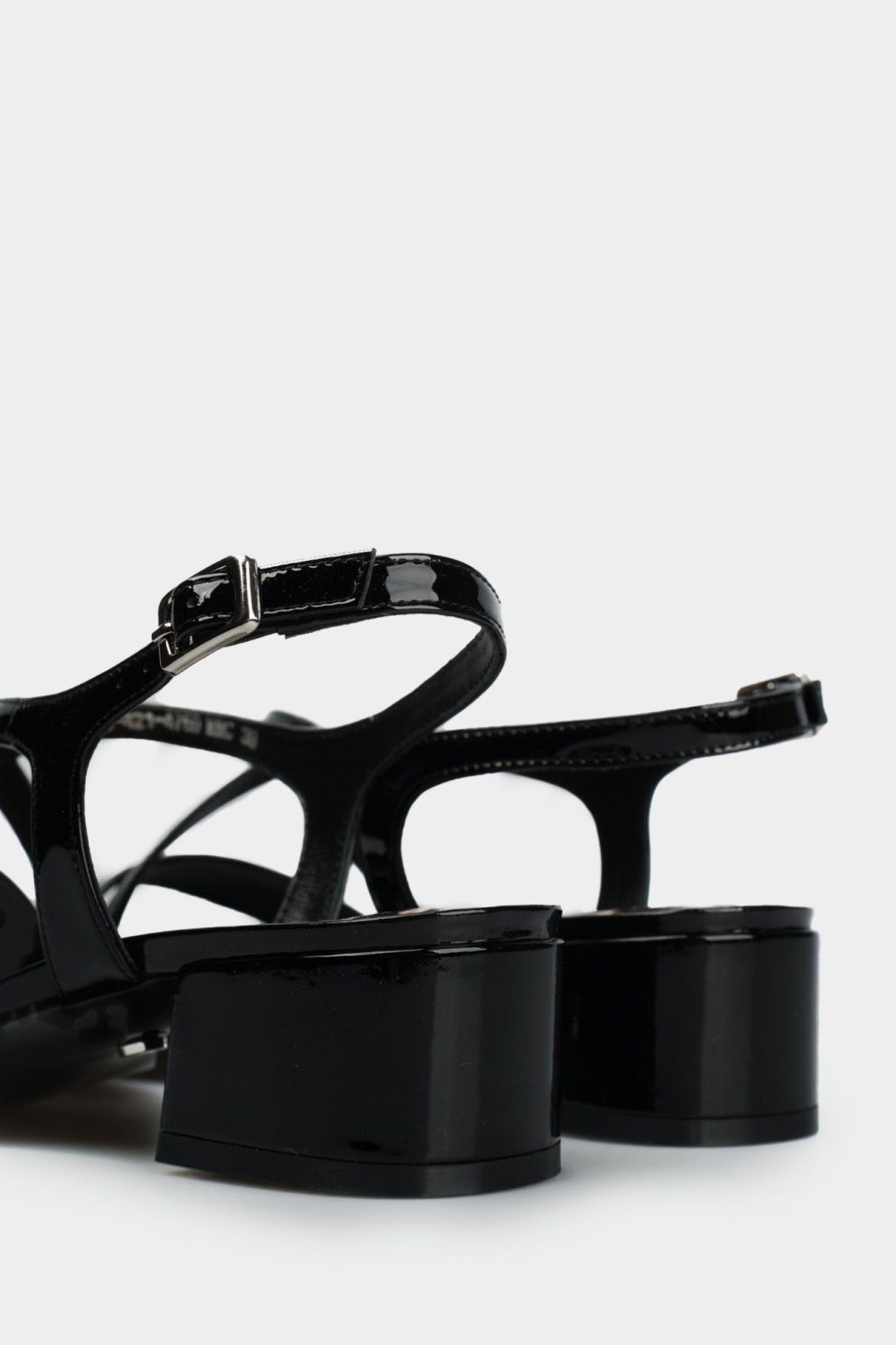 Босоножки Marc Cony