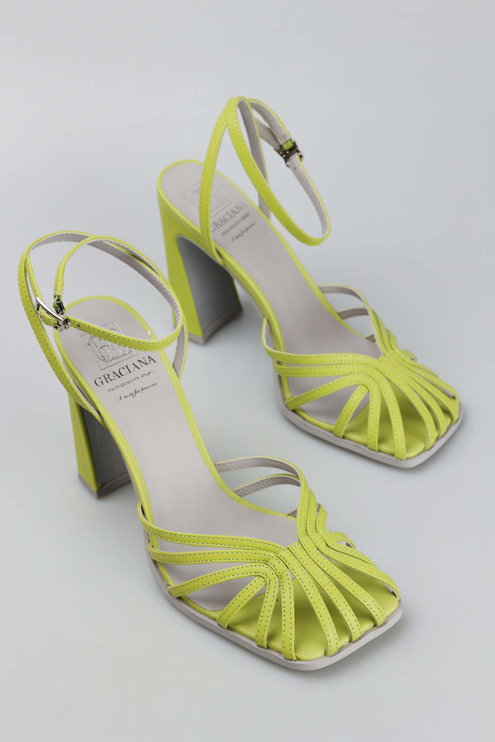 Босоножки Graciana