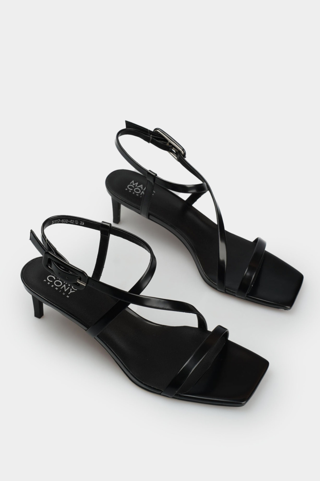 Босоножки Marc Cony