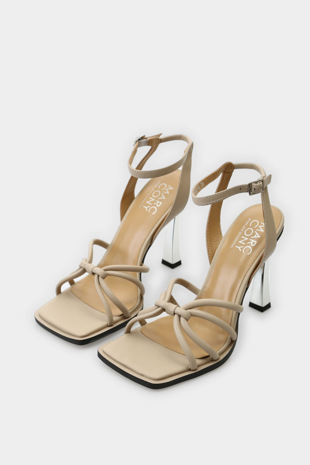 Босоножки на каблуке Marc Cony