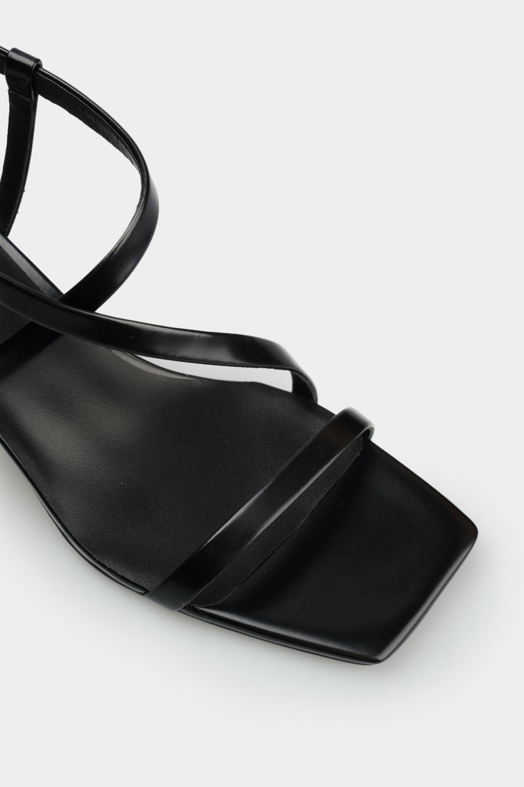 Босоножки Marc Cony