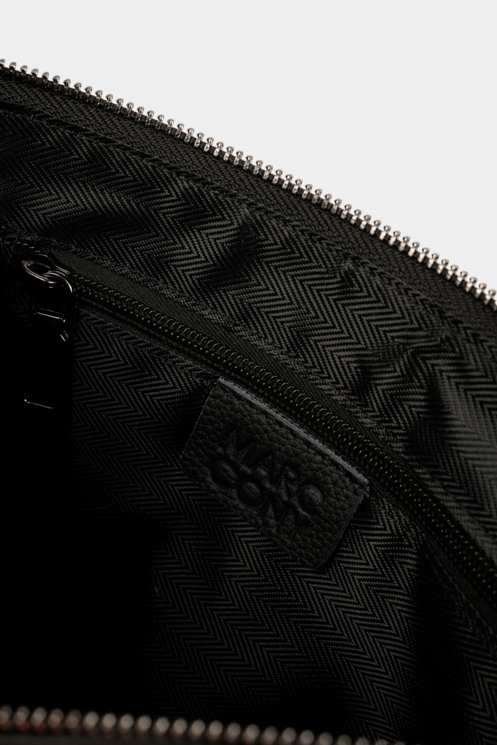 Барсетка Marc Cony