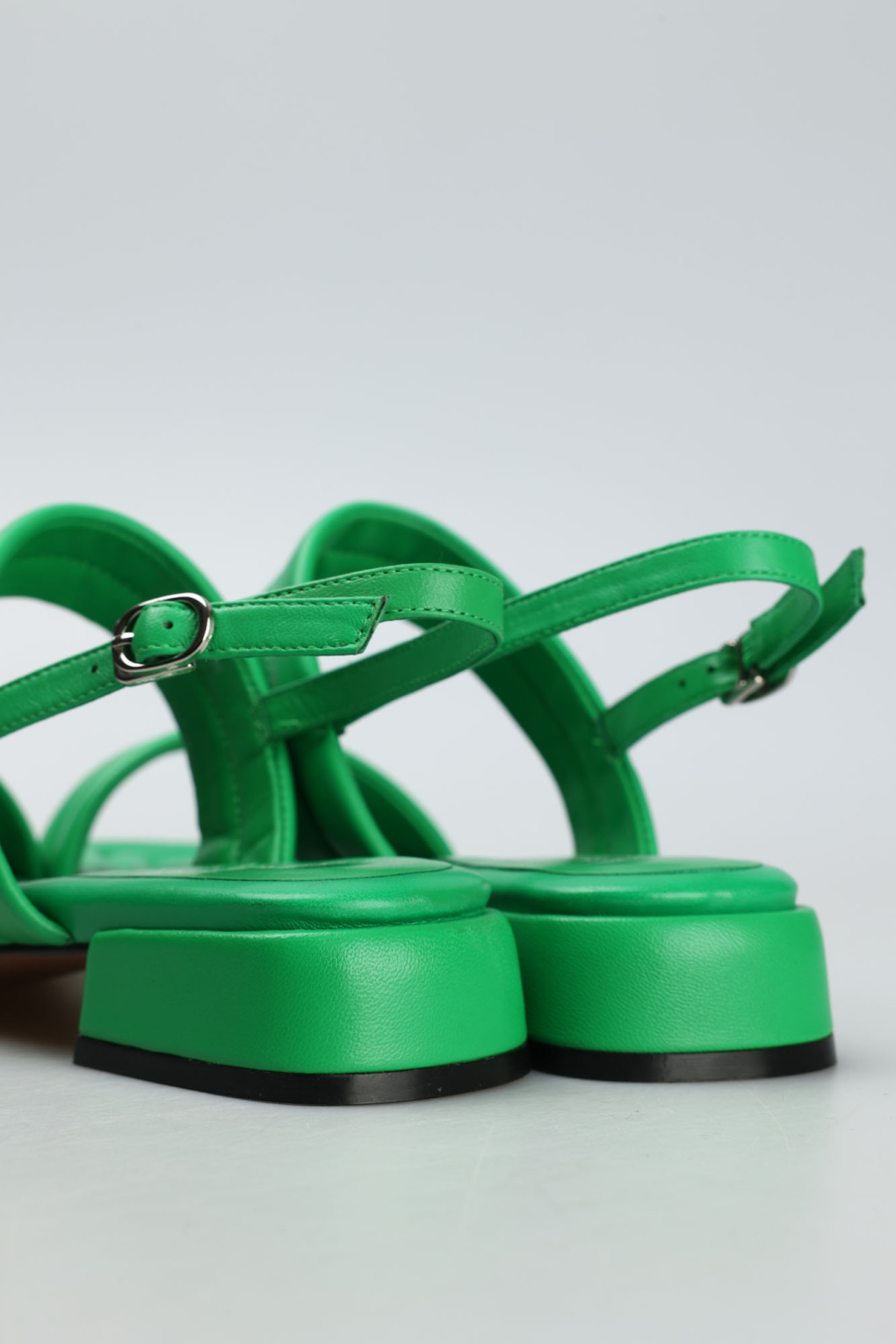 Сандалии Graciana