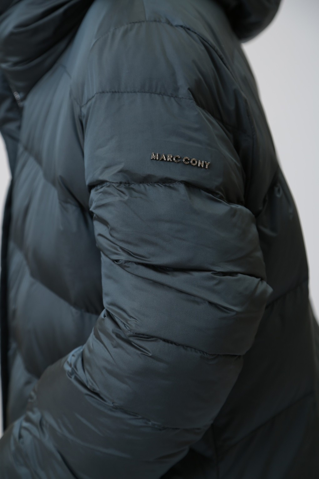 Пальто утеплённое Marc Cony