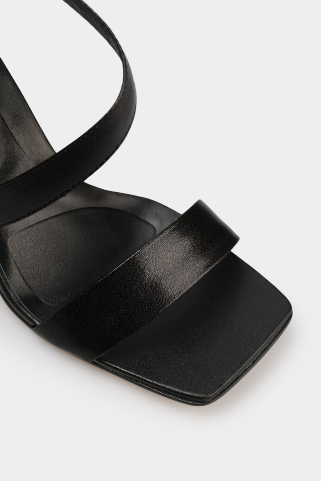 Босоножки Marc Cony