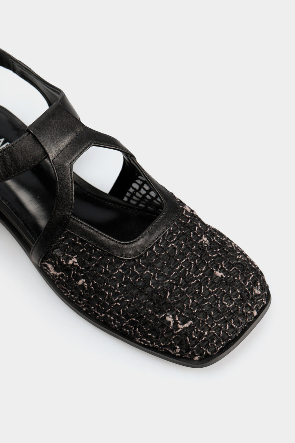 Босоножки Marc Cony