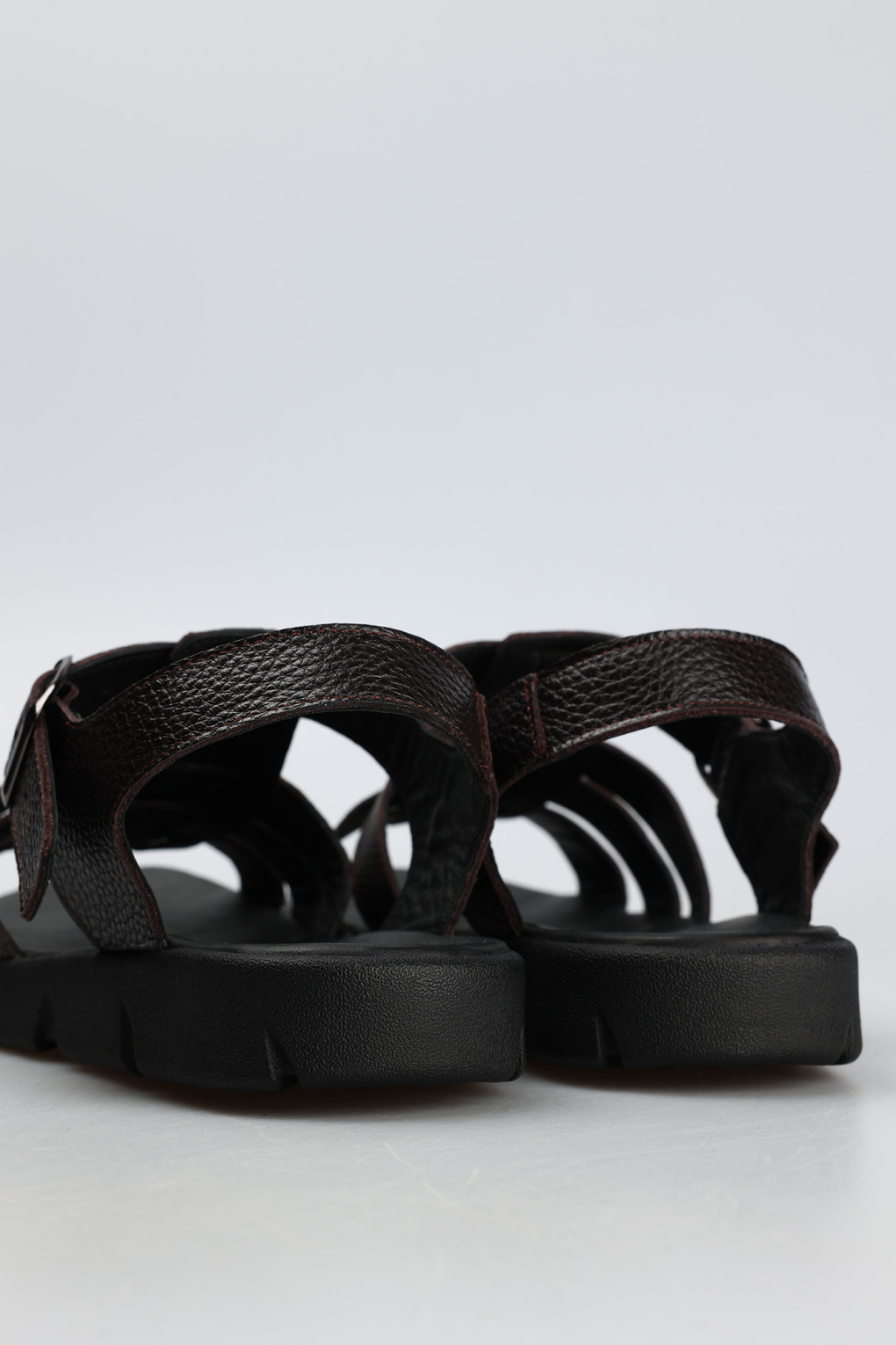 Сандалии Marc Cony