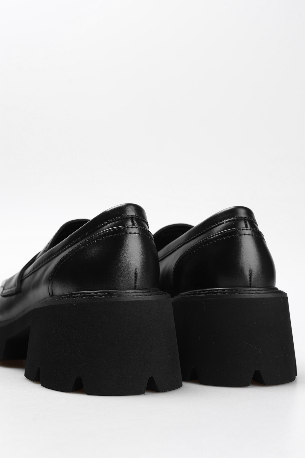 Лоферы Marc Cony