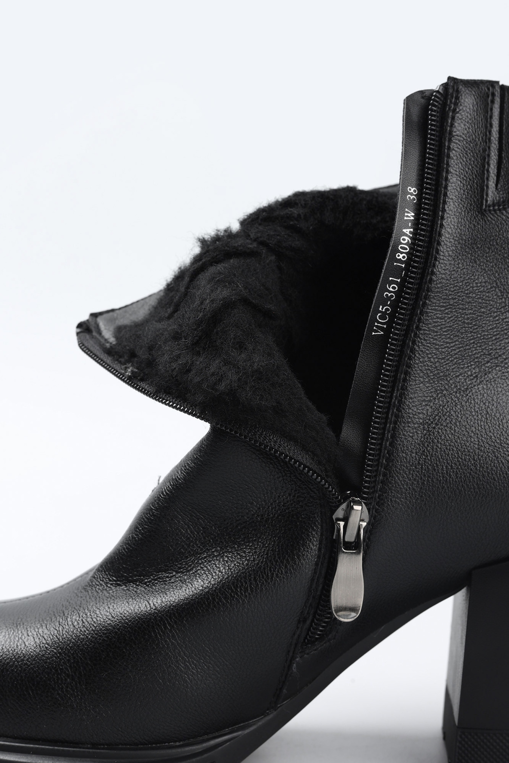 Ботильоны Marc Cony