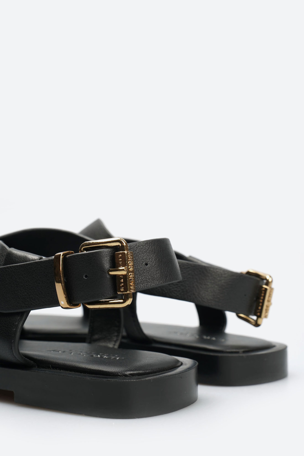 Сандалии Marc Cony