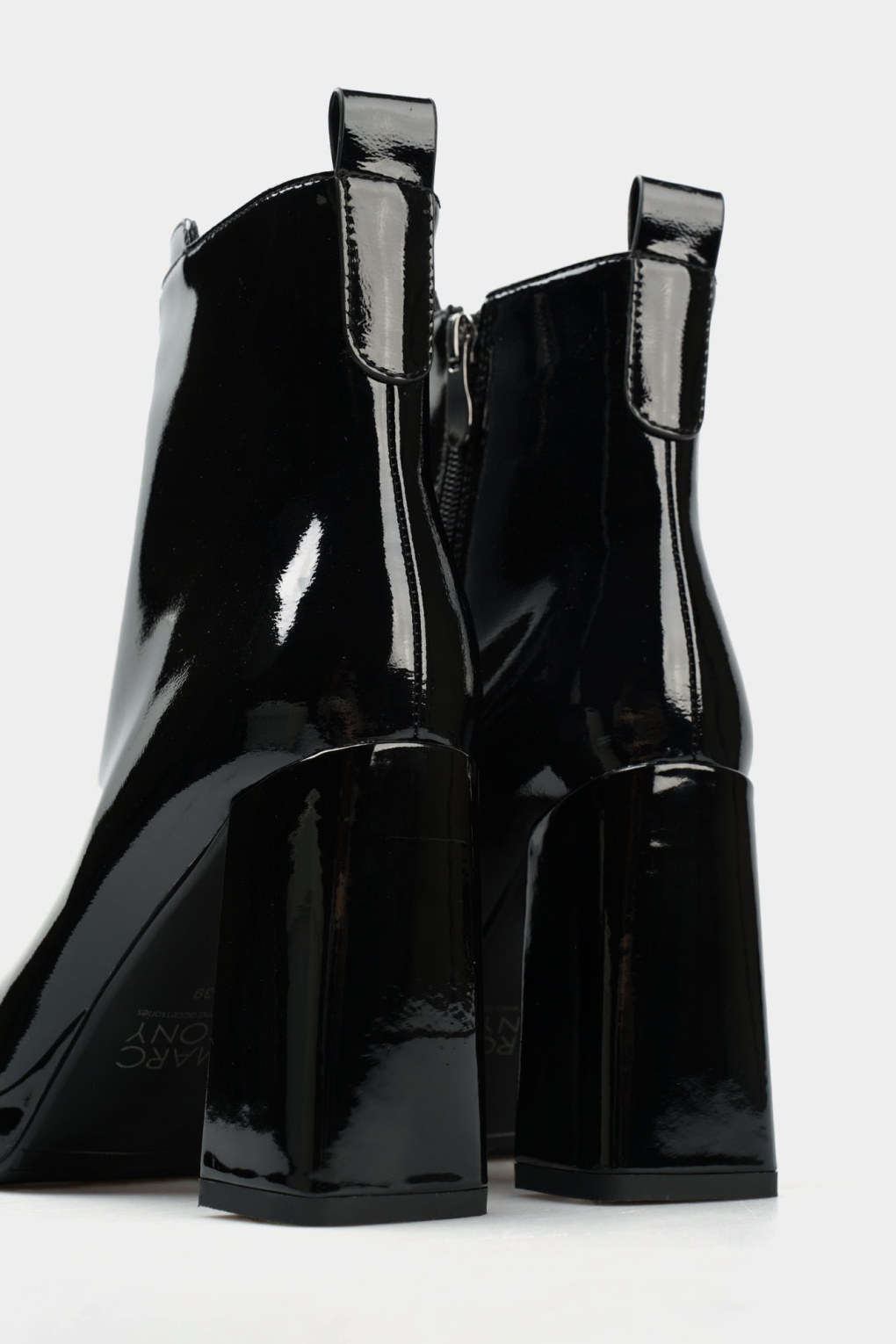 Ботильоны Marc Cony