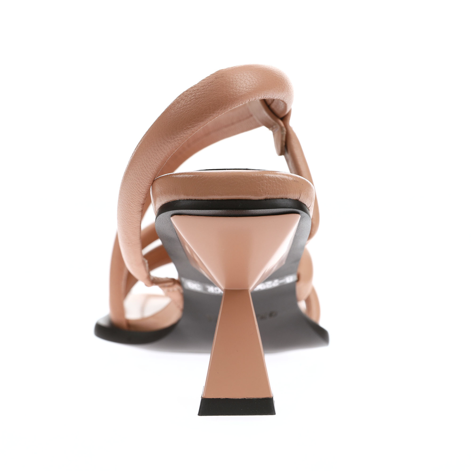 Босоножки на каблуке Graciana