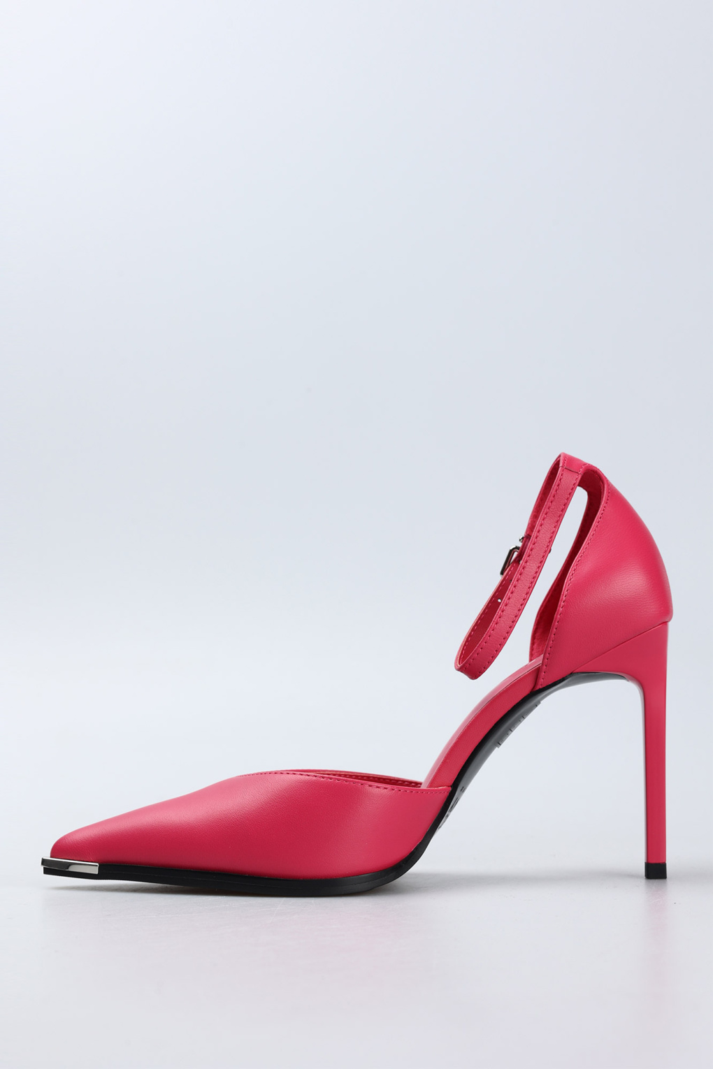 Босоножки Marc Cony