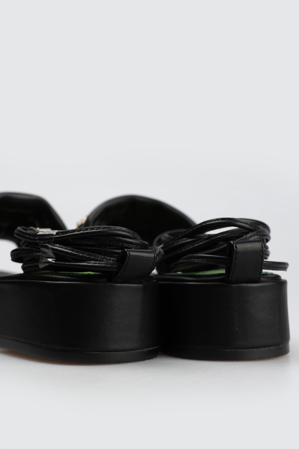 Сандалии Marc Cony