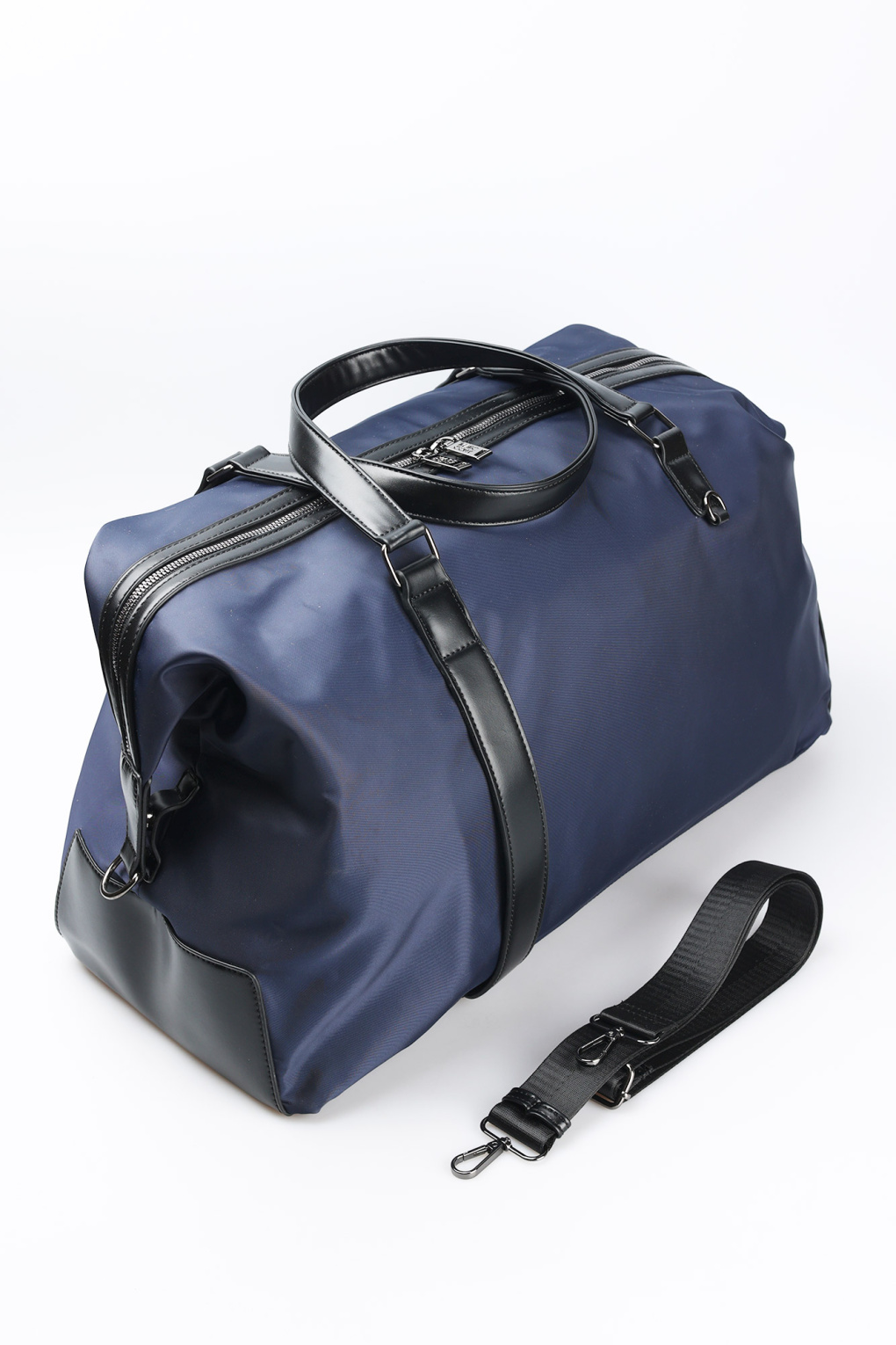 Сумка дорожная Marc Cony