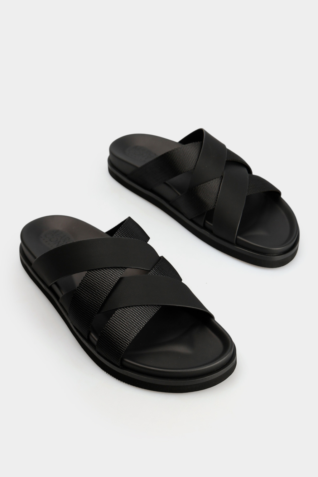 Шлепки Marc Cony