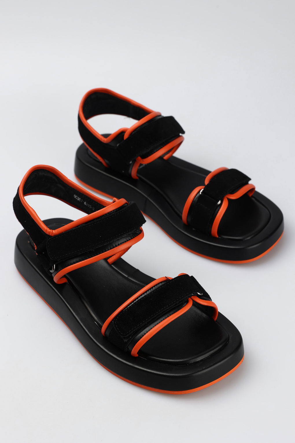 Сандалии Graciana