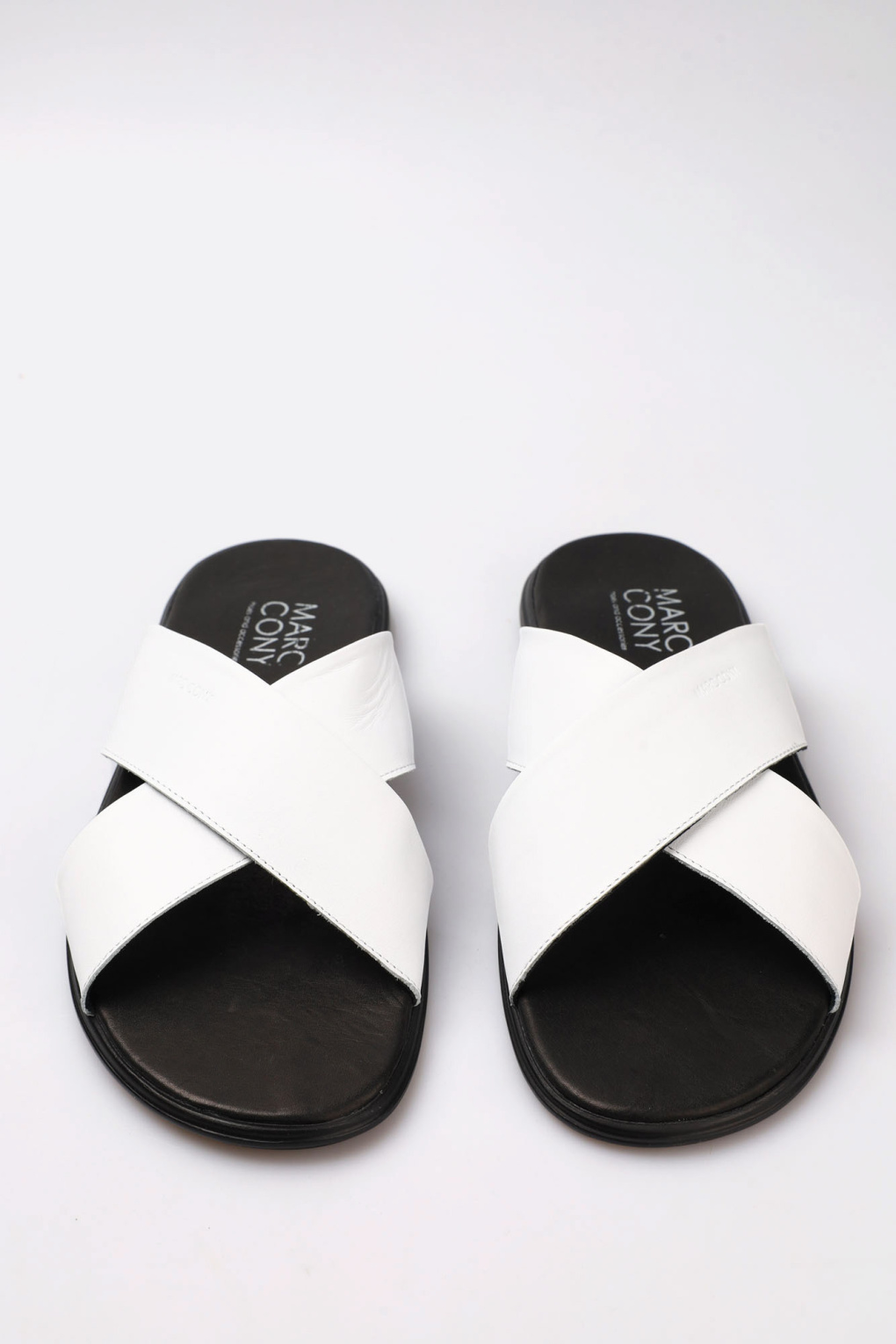 Шлепки Marc Cony