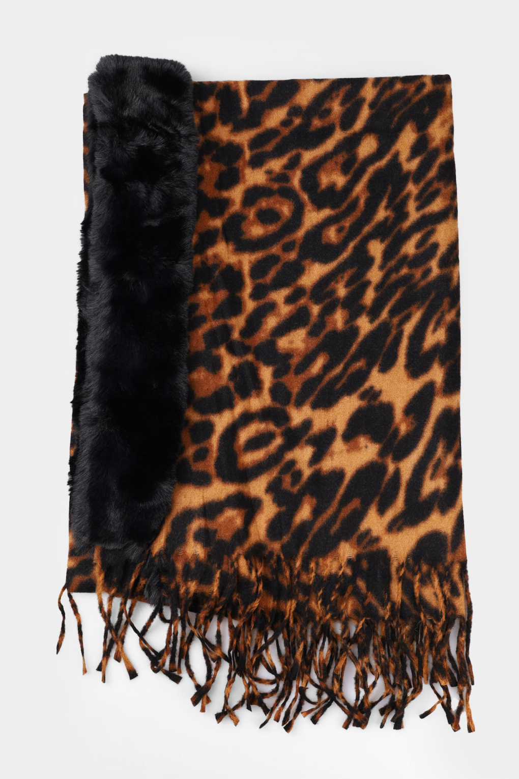 Палантин Marc Cony