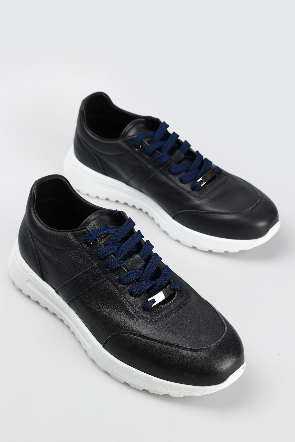 Кроссовки Marc Cony