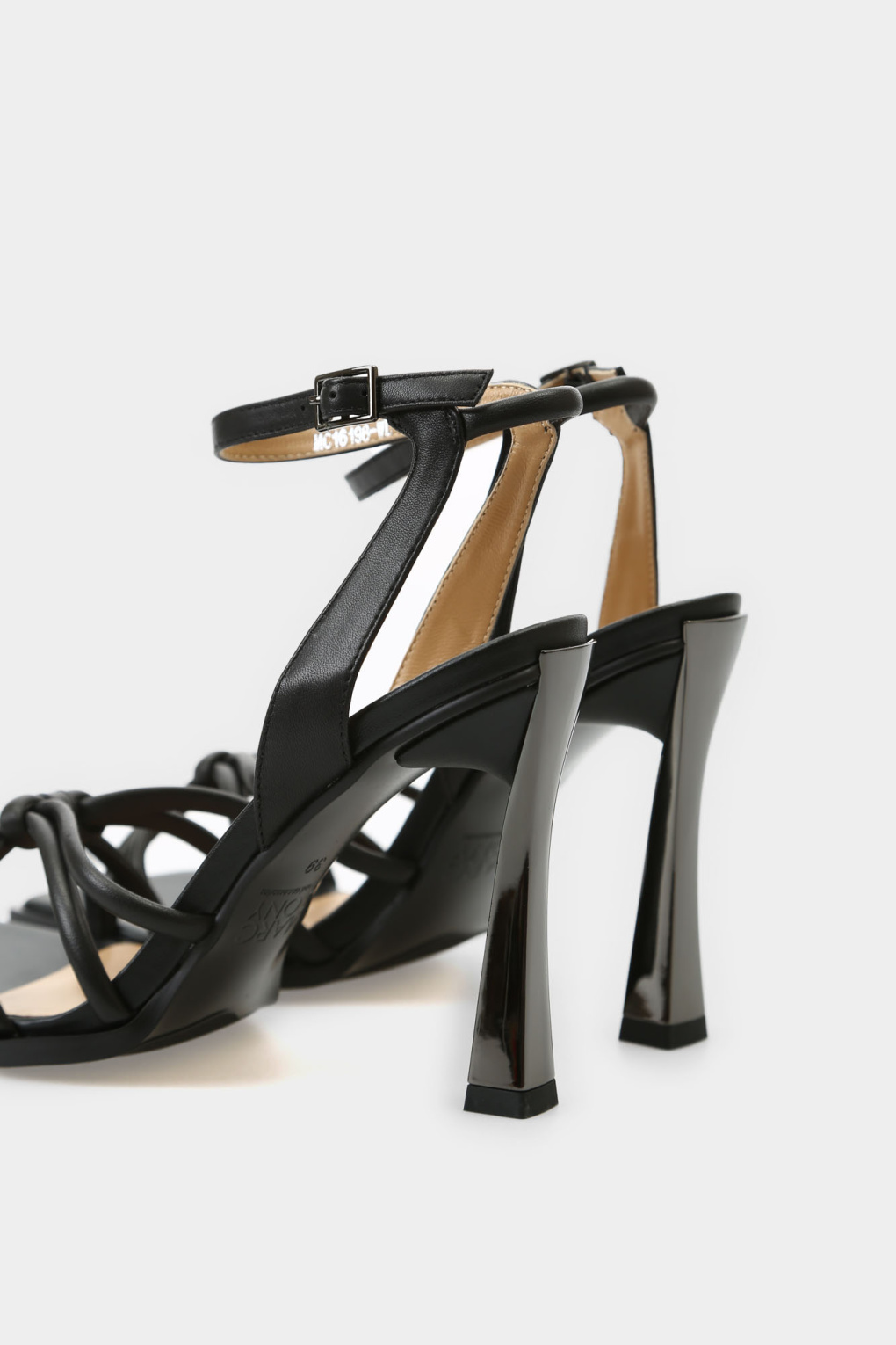 Босоножки Marc Cony