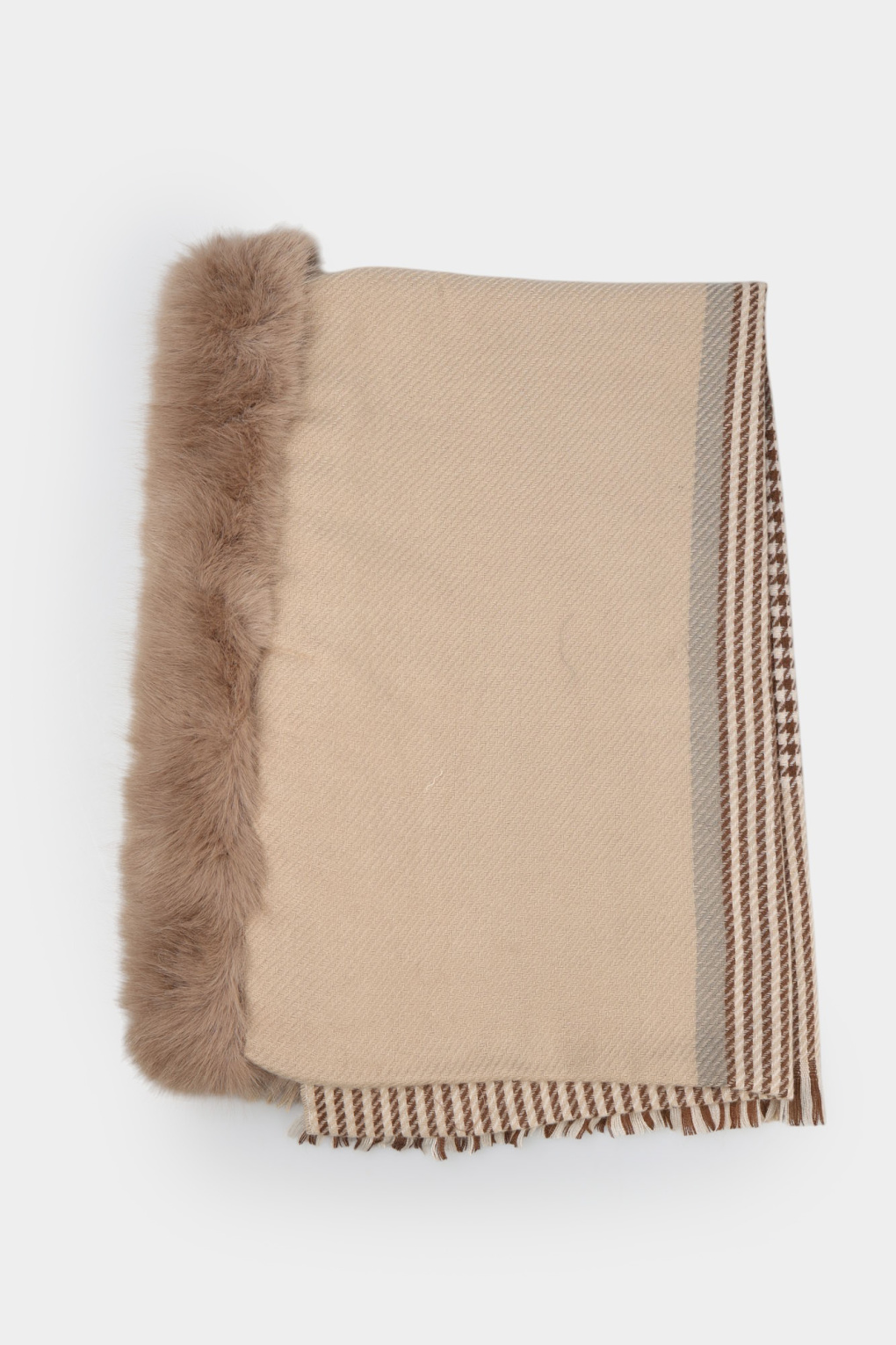 Палантин Marc Cony