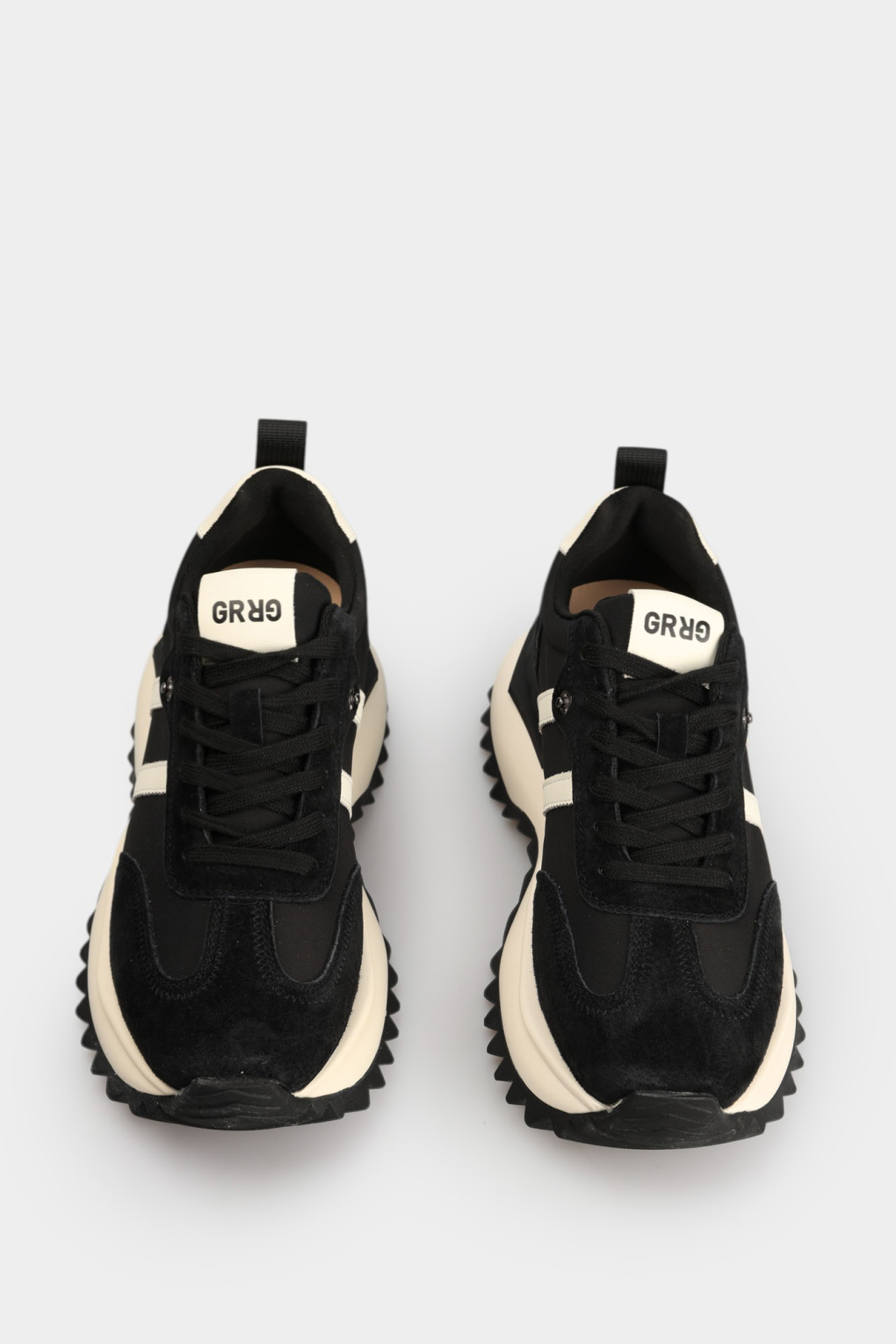 Кроссовки Graciana