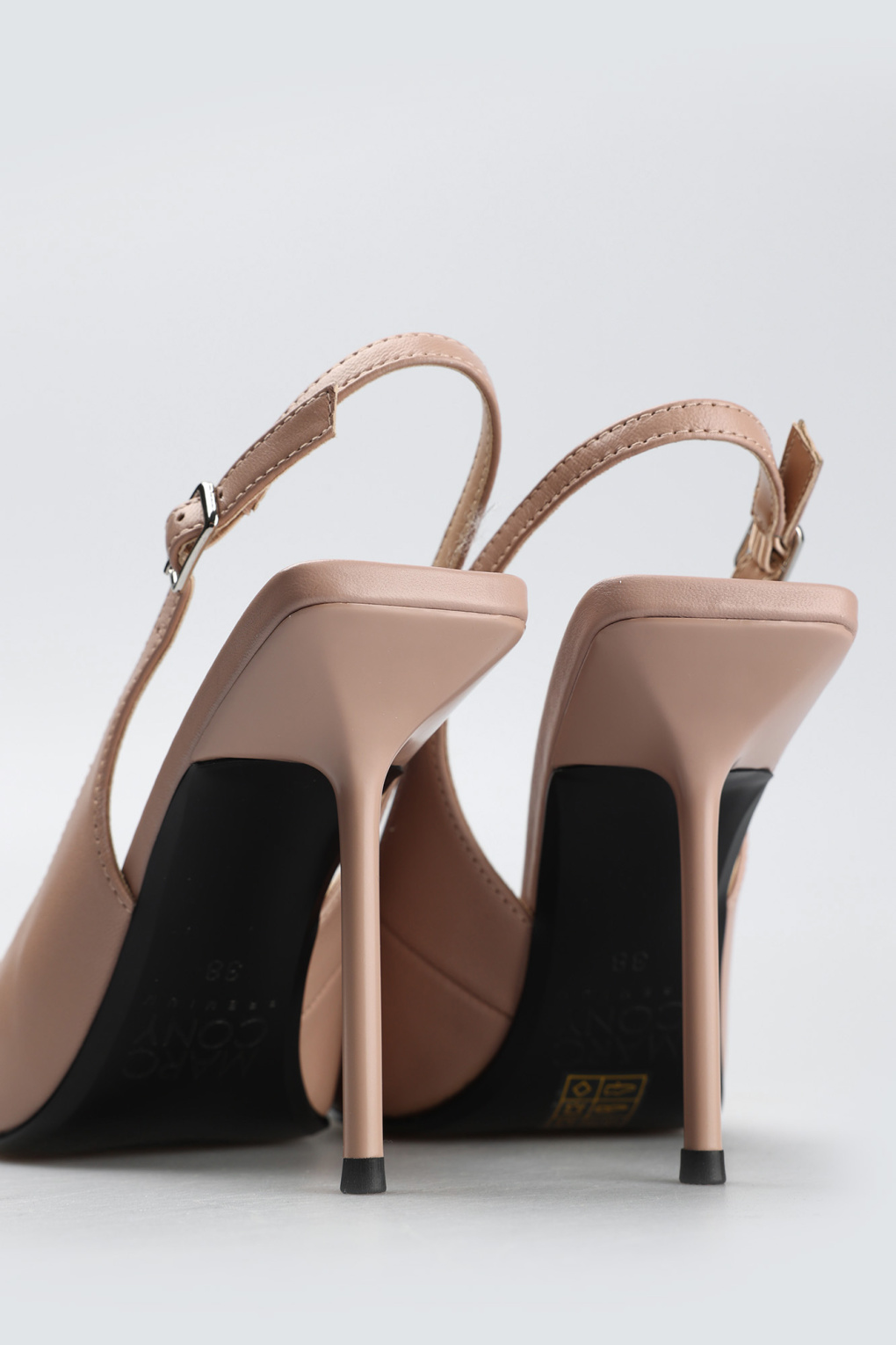 Босоножки Marc Cony