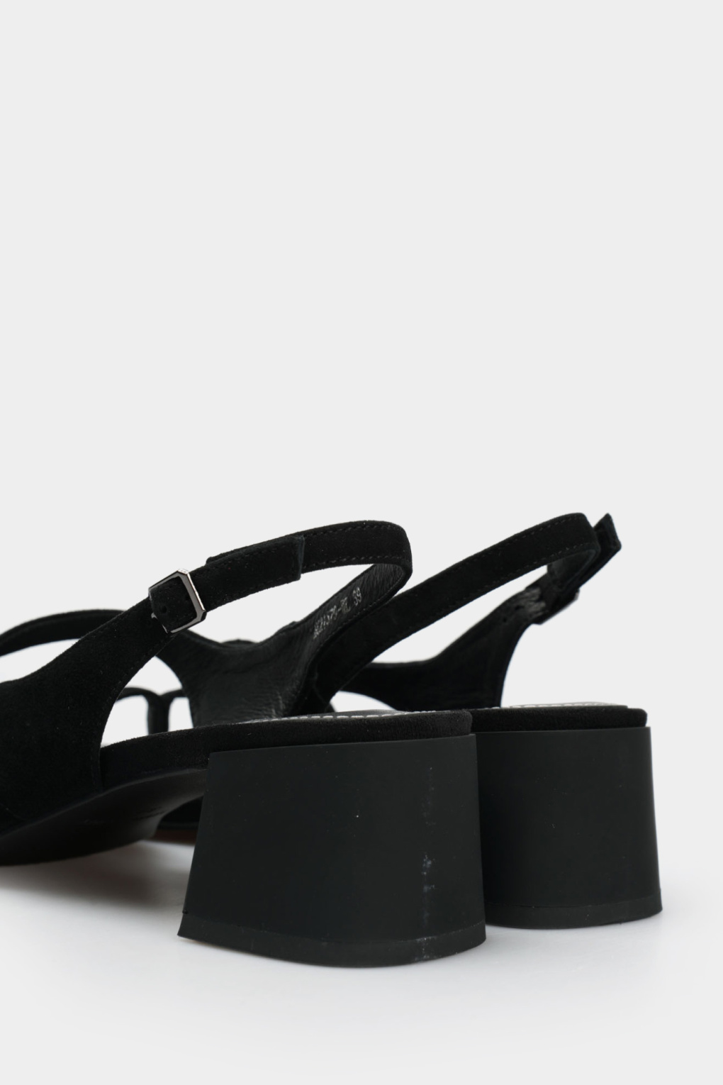 Босоножки Marc Cony