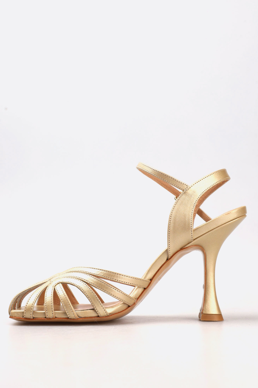 Босоножки Marc Cony