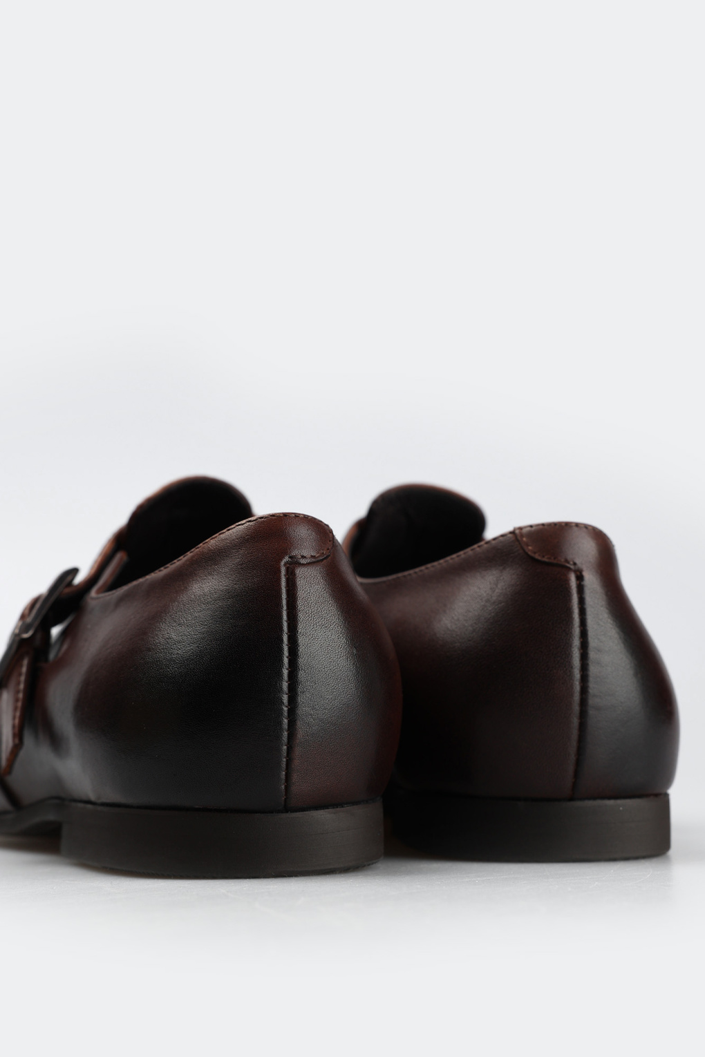 Сандалии Marc Cony