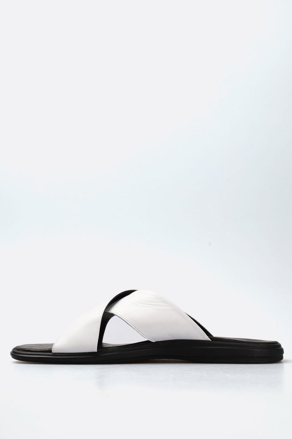 Шлепки Marc Cony