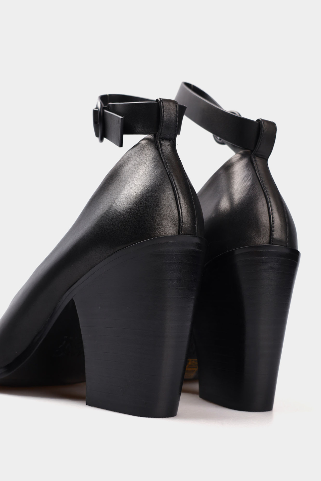 Туфли Marc Cony