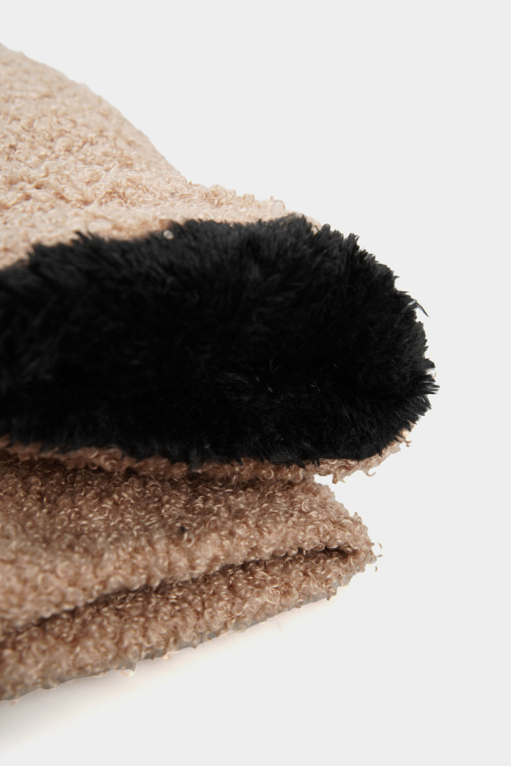 Варежки Marc Cony