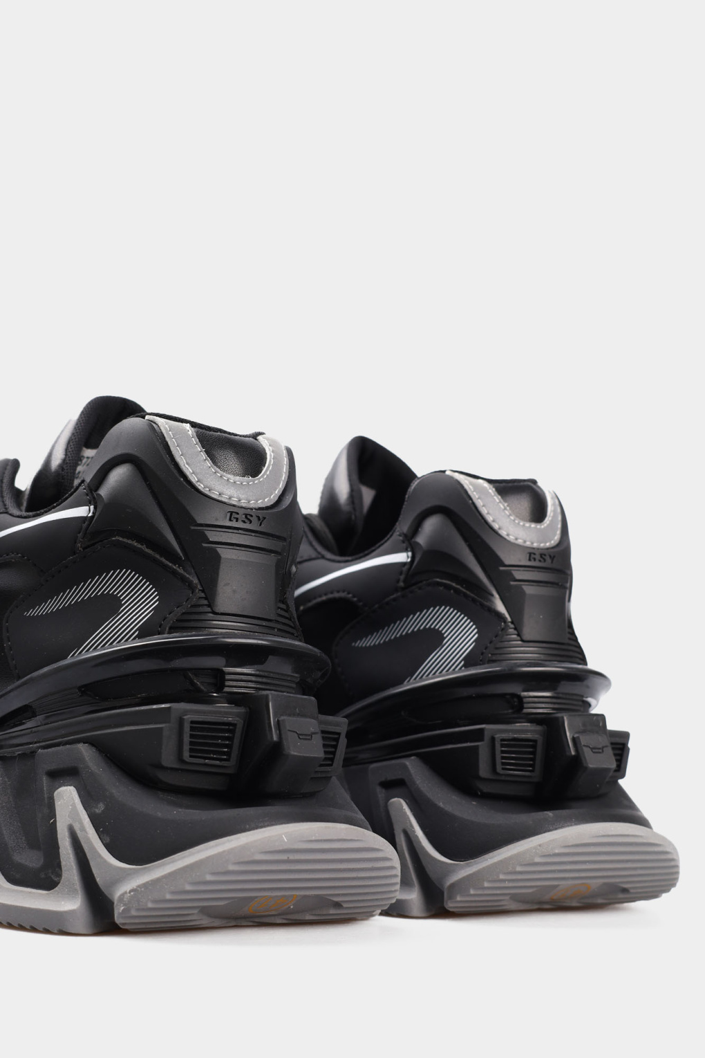 Кроссовки Marc Cony