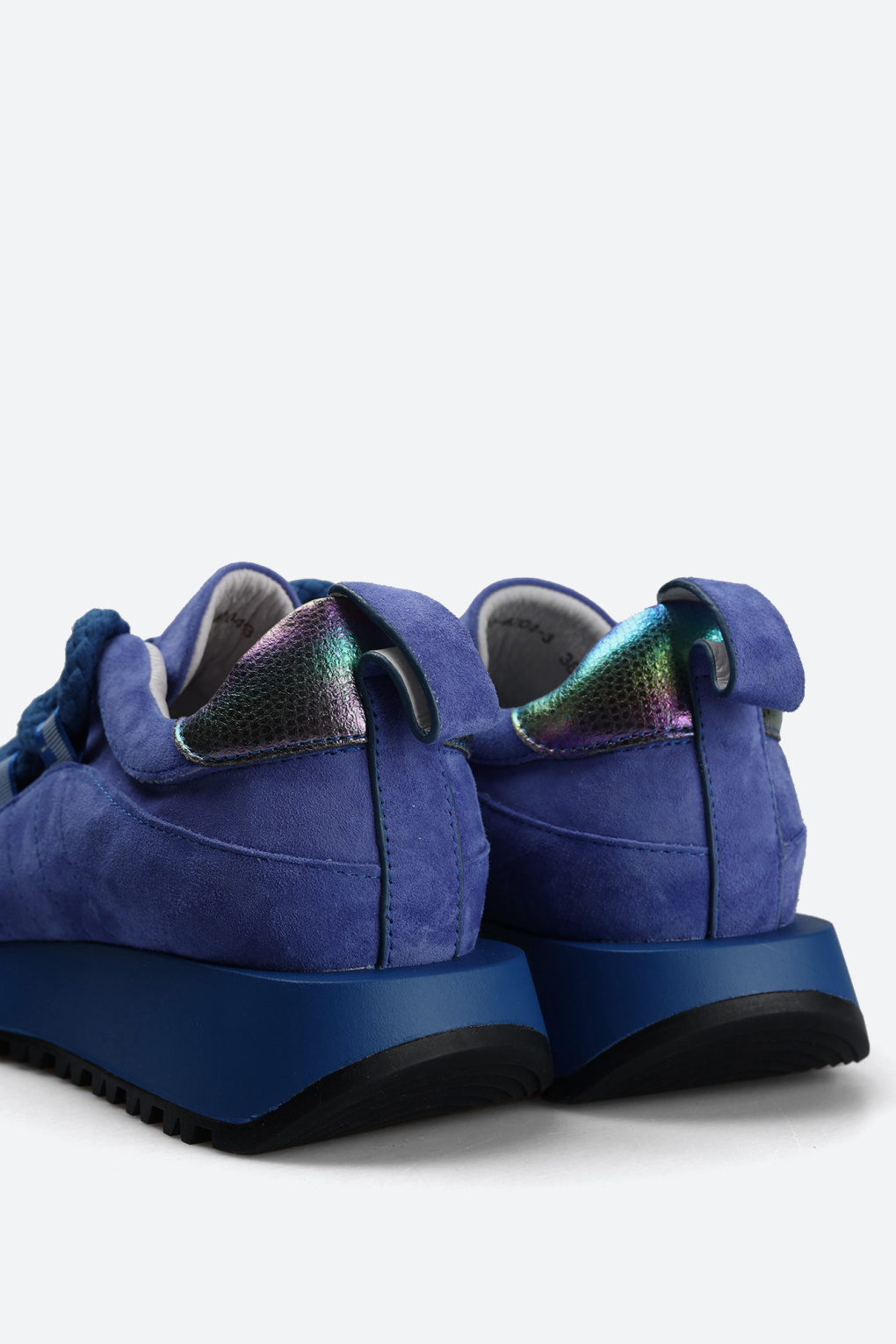 Кроссовки Graciana