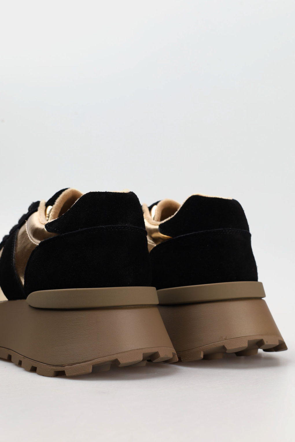 Кроссовки Graciana