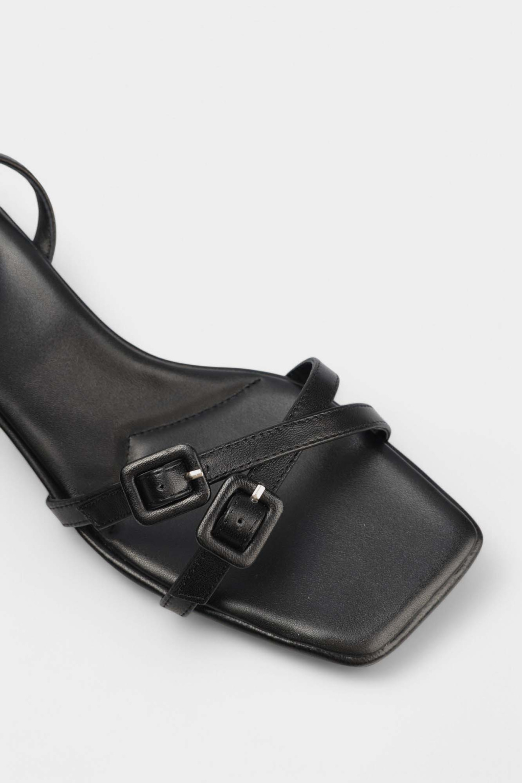 Босоножки Marc Cony