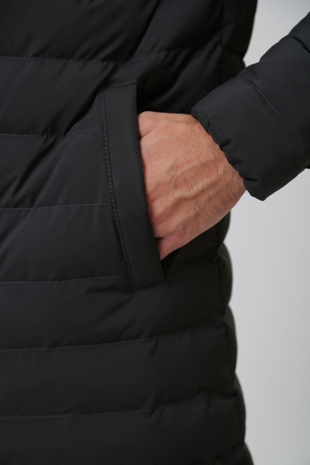 Пуховик удлиненный Marc Cony