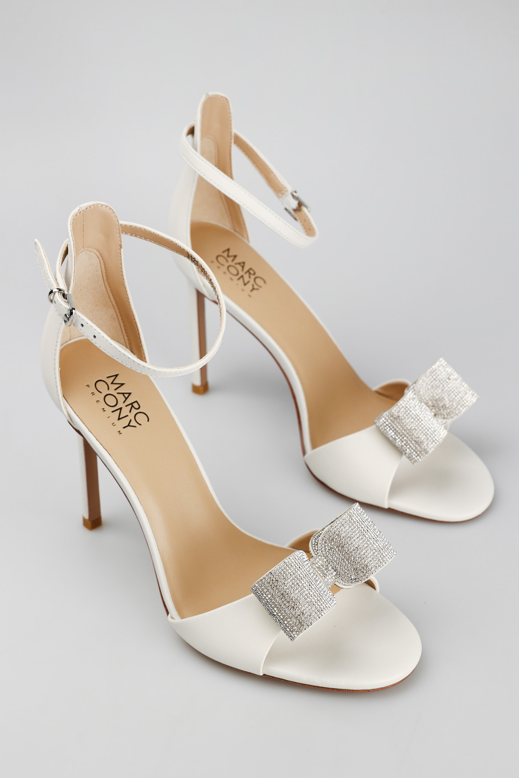 Босоножки Marc Cony