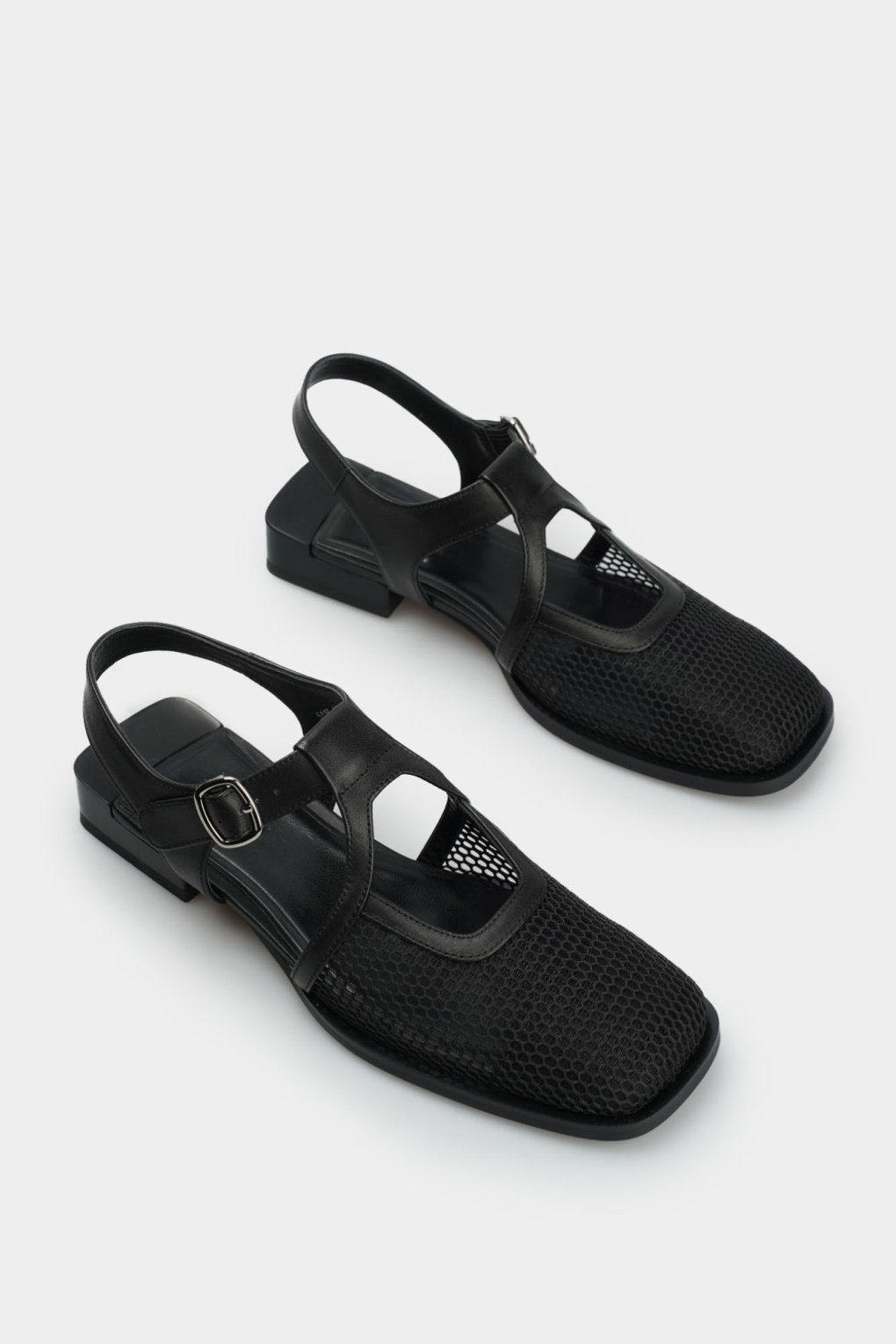 Босоножки Marc Cony