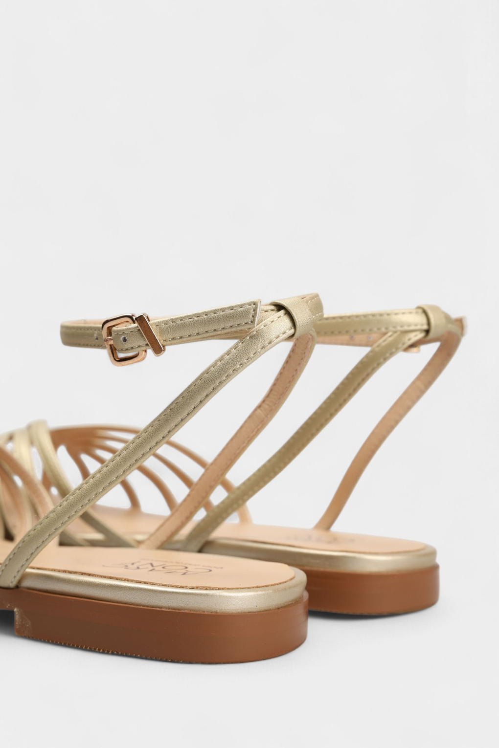 Босоножки  Marc Cony