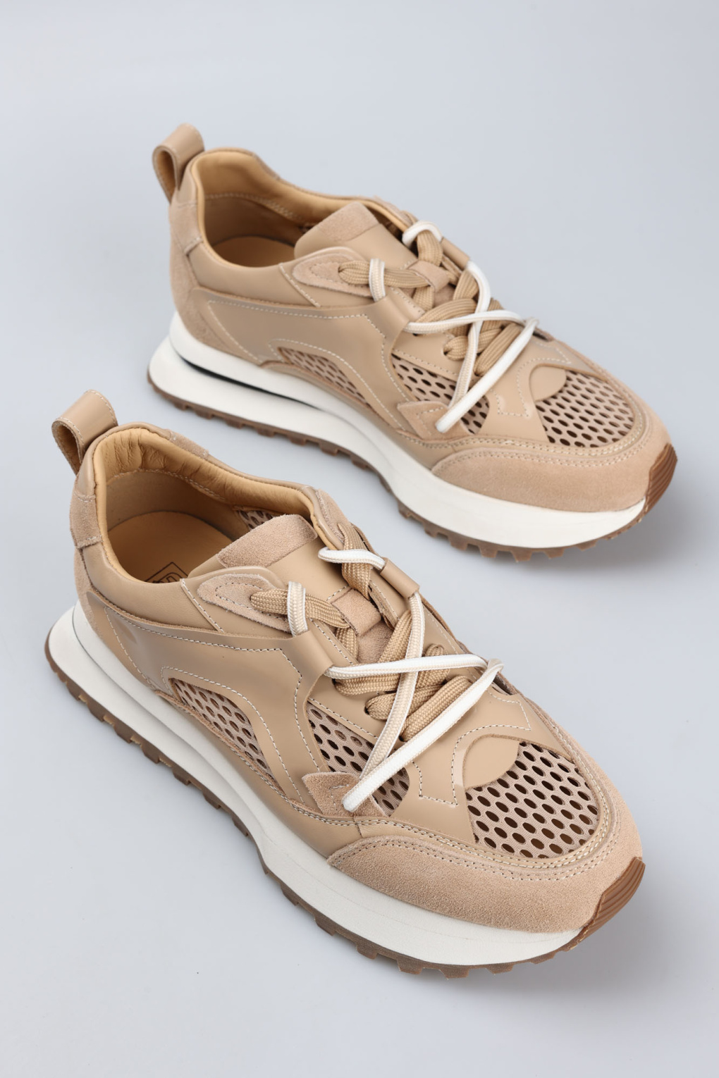 Кроссовки Graciana