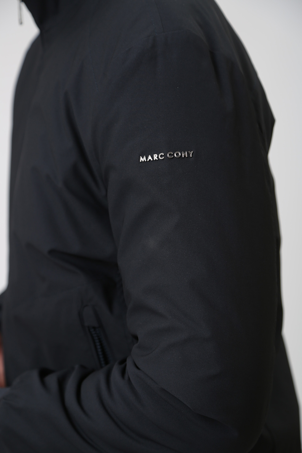 Бомбер Marc Cony