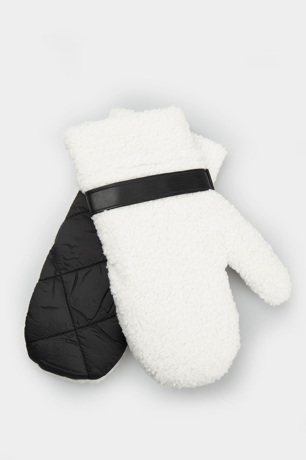 Варежки Marc Cony