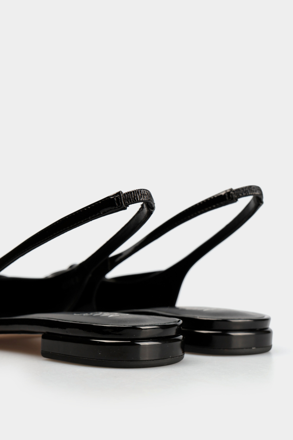 Босоножки Marc Cony