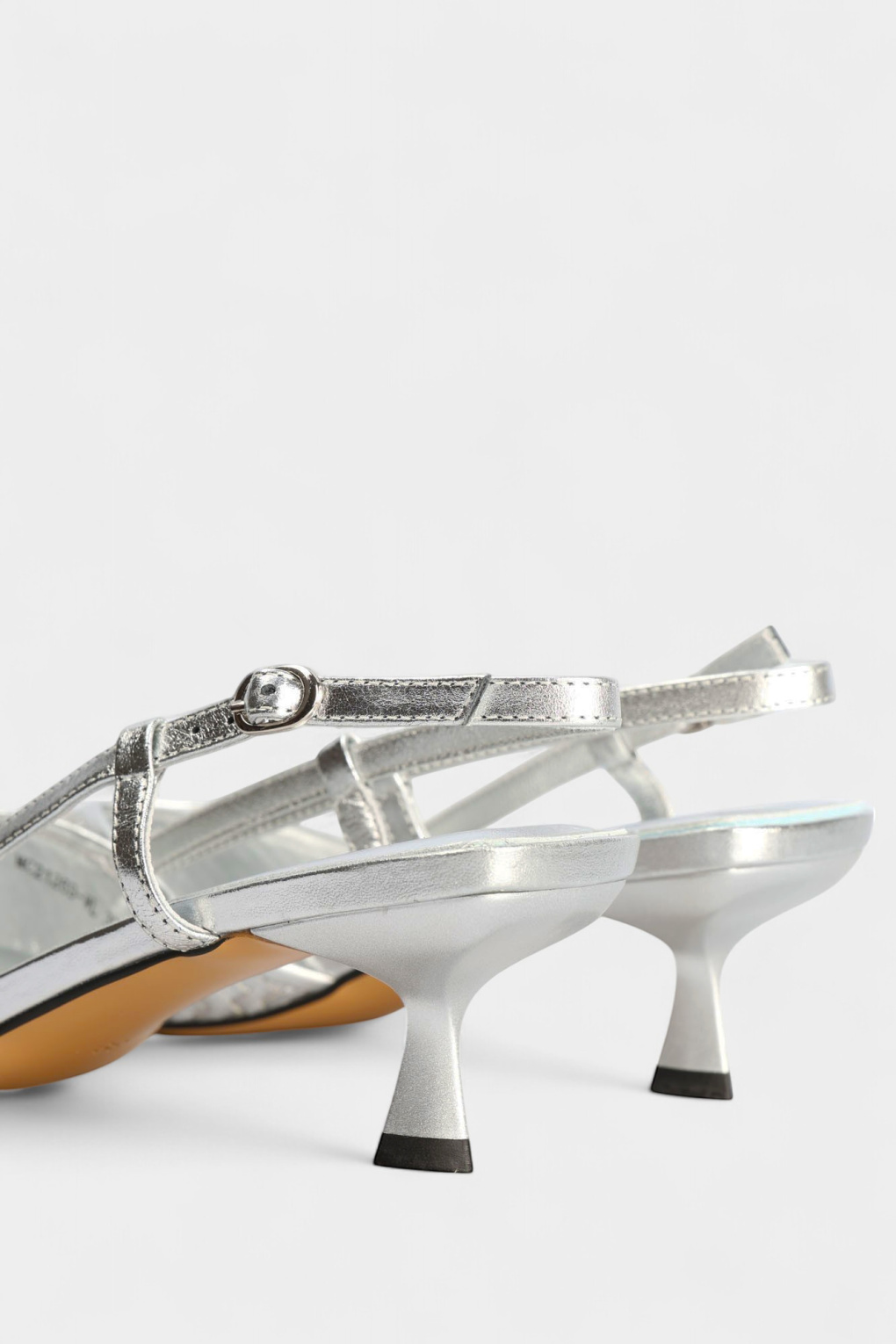 Босоножки Marc Cony