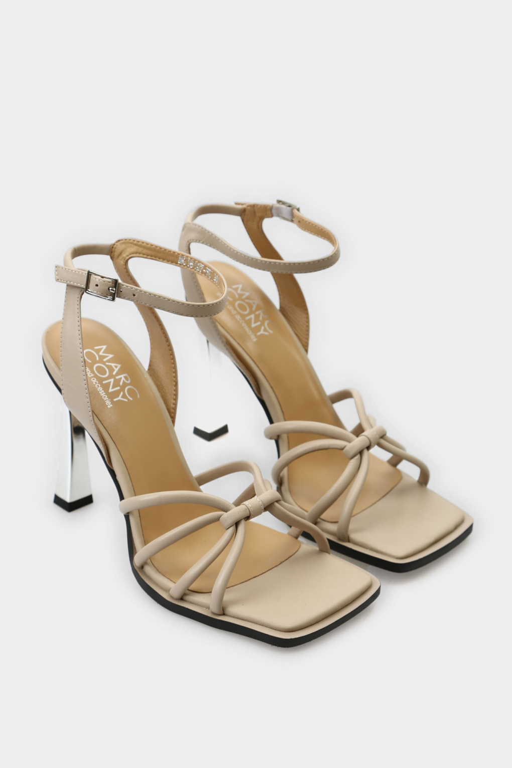 Босоножки на каблуке Marc Cony